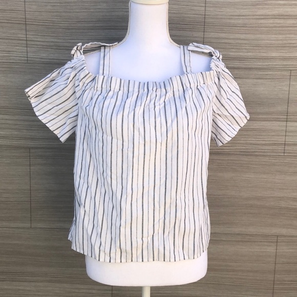 Love Tree Tops - Cold shoulder bow blouse | Love Tree